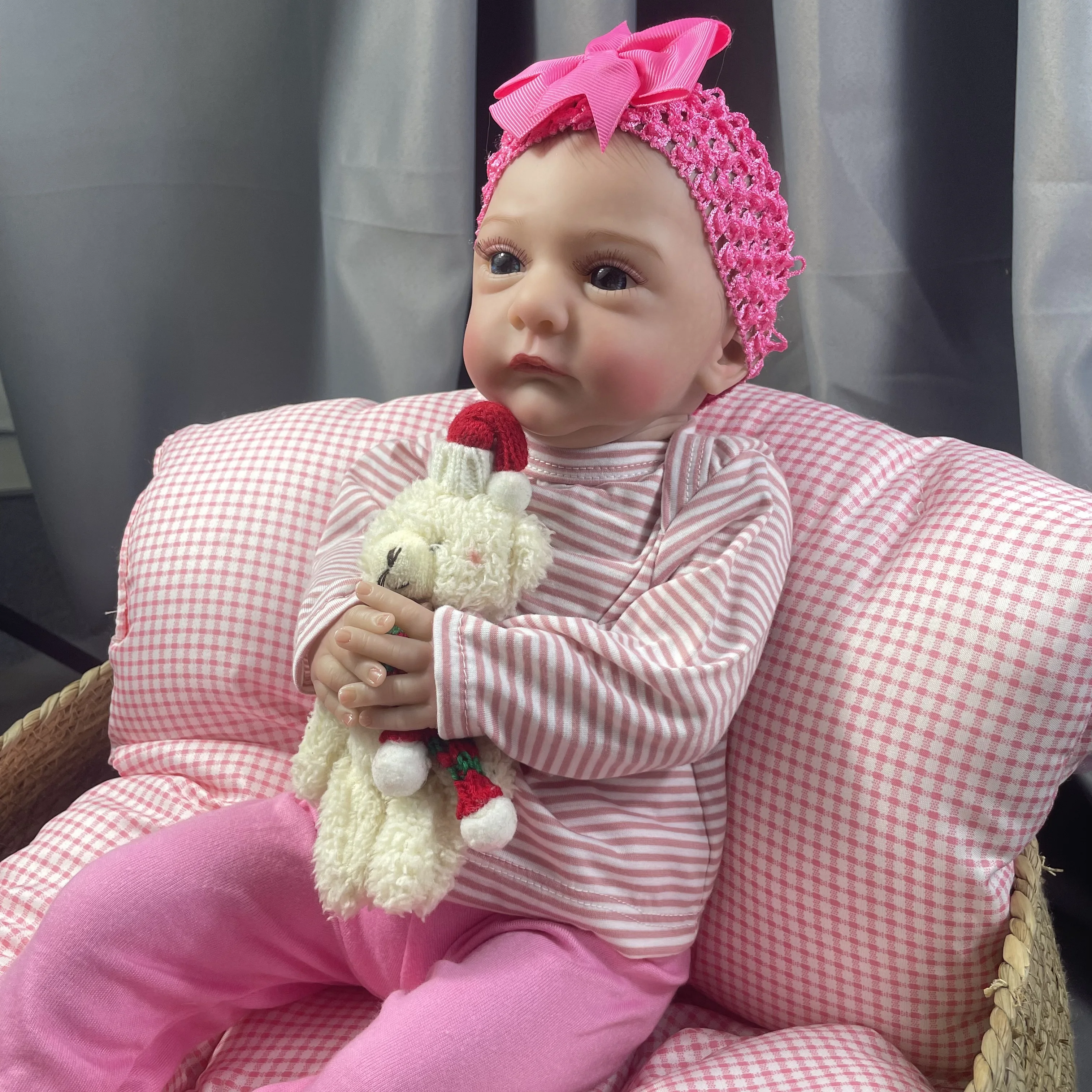 新生児用の手描きの生まれ変わった人形,リアルな新生児人形,手作りの塗装された髪,3D肌のトーン,目に見えないベビードール,20インチ,新品