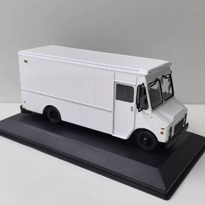 Greenlight 1/43 Scale 1993 GRUMMAN OLSOU White Alloy Simulation Car Model Static Collection Decorated Holiday Toy Souvenir Gift