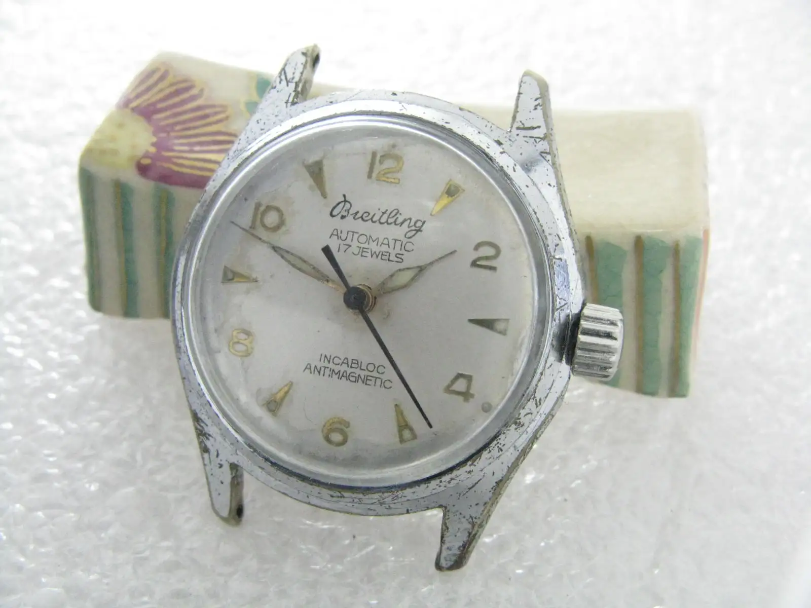 Unknown 1970s Vintage 17 jewels unisex watch F 28 movement