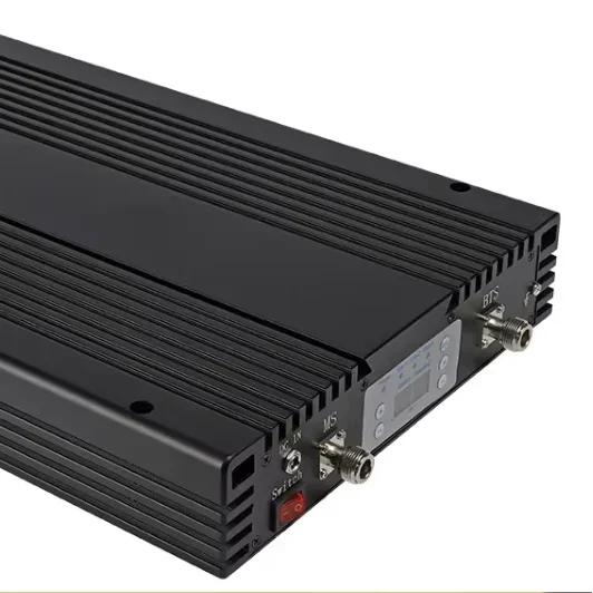 

Усилитель сигнала мобильной связи Quad Band 33 дБм для частот 900, 1800, 2100, 2600 МГц