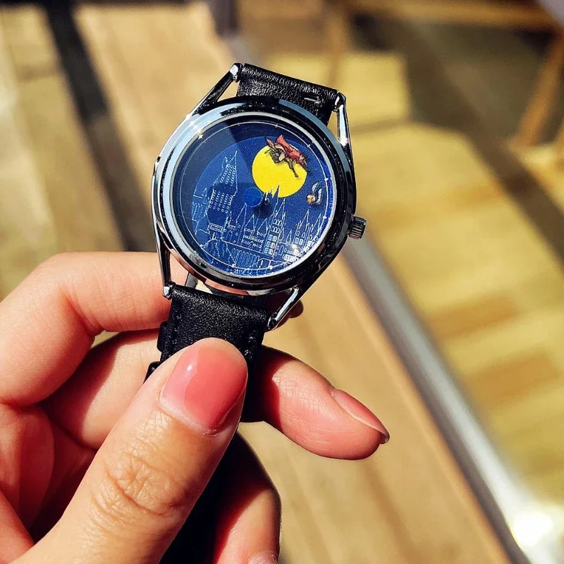 신상 애니메이션 스타일 럭셔리 핸섬 남성 시계, 학생 클래식 트렌드, 심플 방수 자동 쿼츠 여성 시계