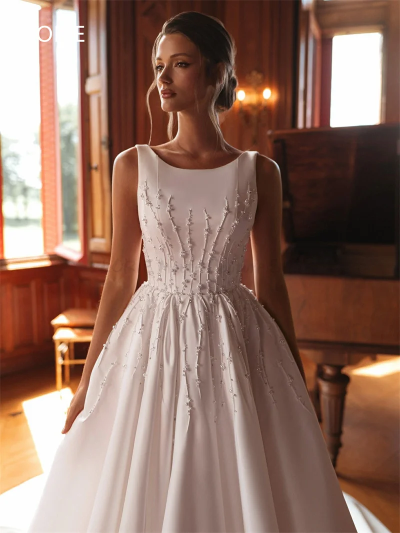 LORIE Applique a-ligne Beeding robe de mariée licou princesse sans manches robes de mariée dos nu robe de mariée personnalisée 2025