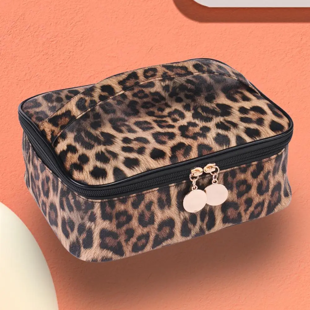 

Portable Makeup Bag Leopard Compartment Waterproof Faux Leather Lightweight Multi-function Travel Cosmetic Case for Vacation