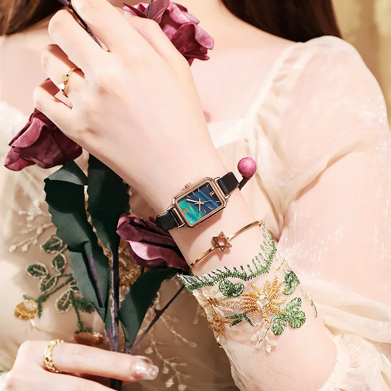 Women's Quartz Watches Trendy Niche Square Female Watches Green Ladies Wrist Watch Fashion Popular Timepieces for Student Girls