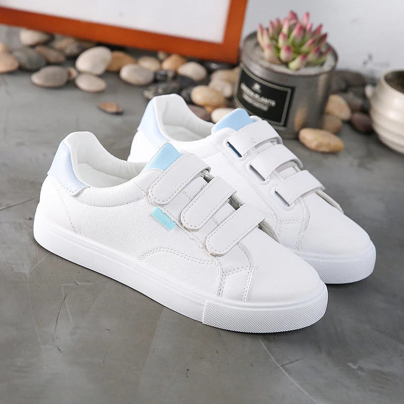 New Autumn Women White Single Shoes Women Student Sneakers Fashion Sexy Casual flat Shoes outdoor Comfortable Non-slip sneakers view 4