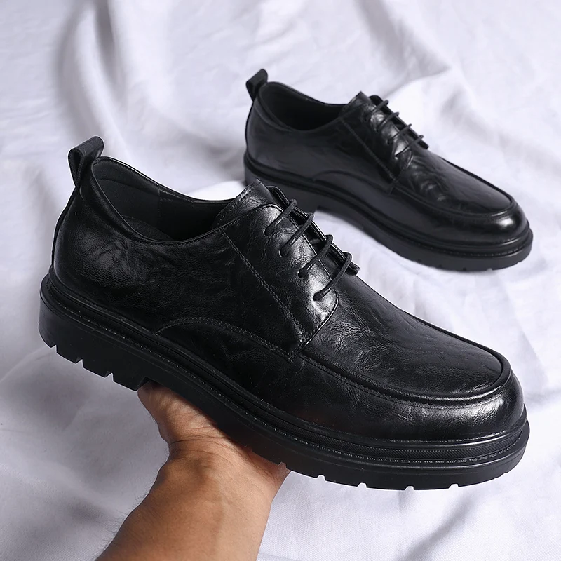 

Модные мужские кожаные туфли Ретро и высококачественные минималистичные стили Повседневная офисная работа Жених, свадьба и вечеринка Черные туфли