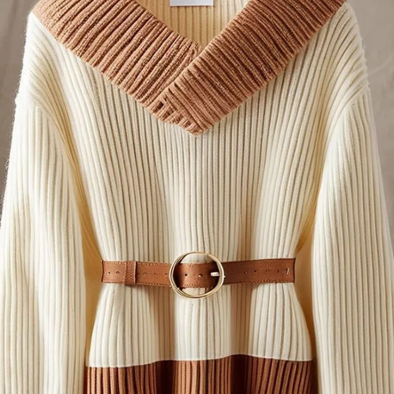 Korean White Coffee Contrasting V-neck Sweater for Autumn and Winter Versatile Loose Woolen Knit Sweater