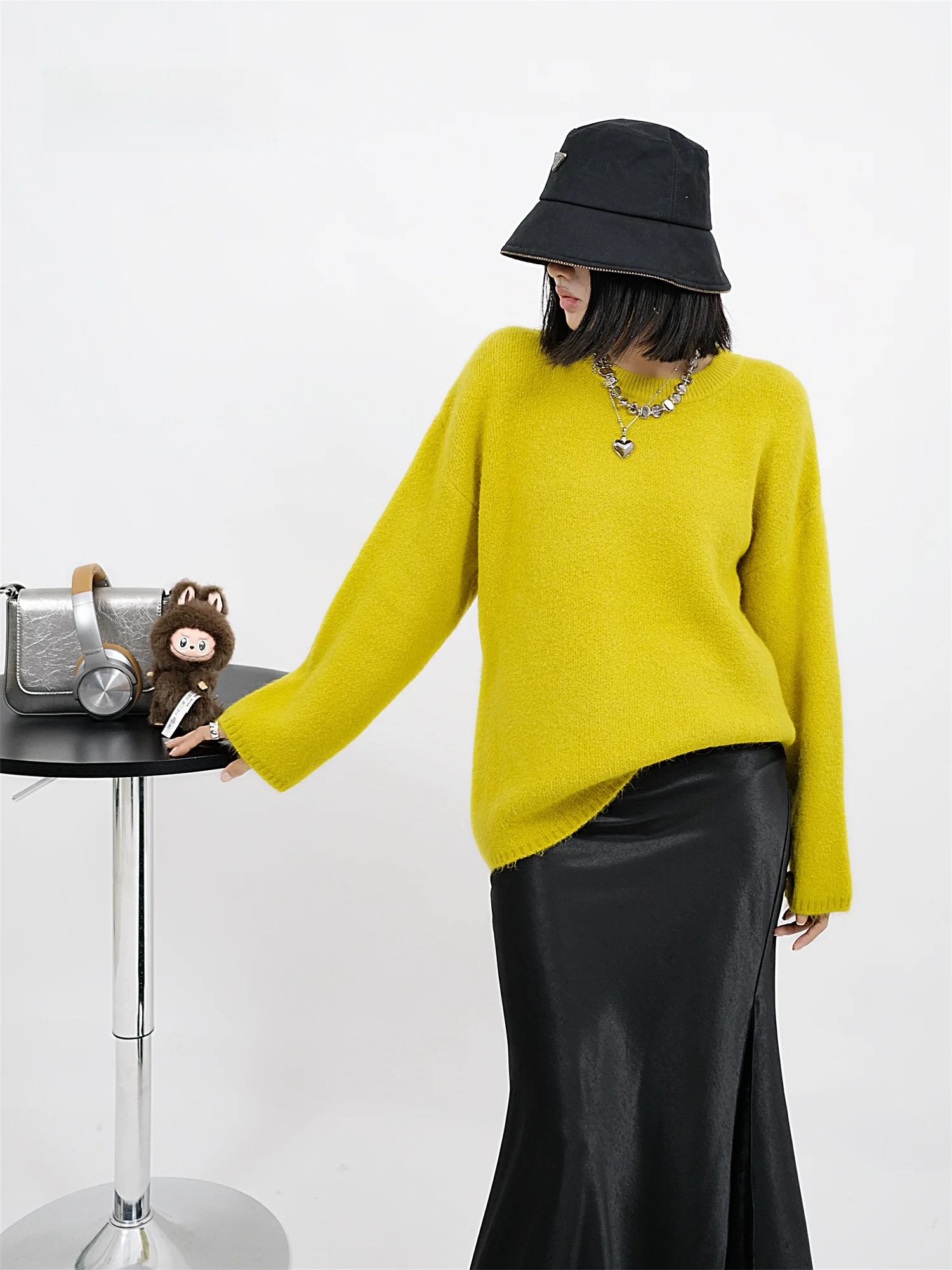 

Мягкий уютный желтый вязаный свитер с круглым вырезом для женщин, свободный повседневный топ для осени и зимы, комплект из двух предметов, модный свободный крой