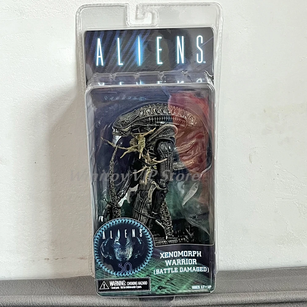 NECA Alien Figure Xenomorph Warrior Battle Damaged Warrior Brown Figure Alien VS Predator Model Toys Joint Doll Birthday Gifts