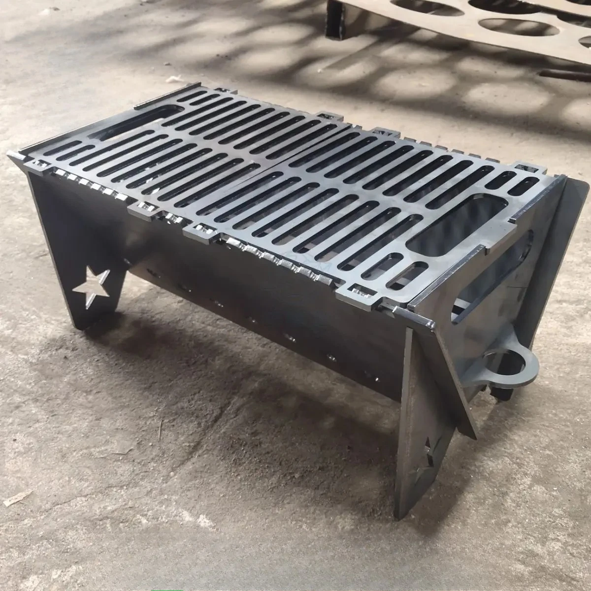 For Folding Mini Charcoal Grill, Portable Barbecue Stove for Home & Commercial Use, Camping Picnic Outdoor Cooking