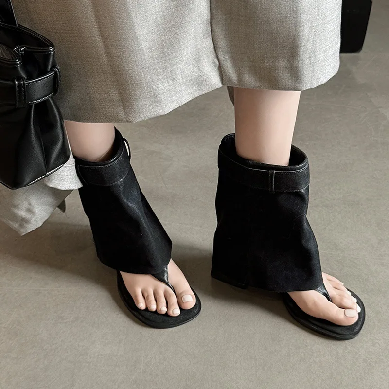 

Arden Furtado Summer Microfiber Pinch toe Trouser legs boots Round toe Slip-on Chunky heels Cool boots Belt buckle Short boots