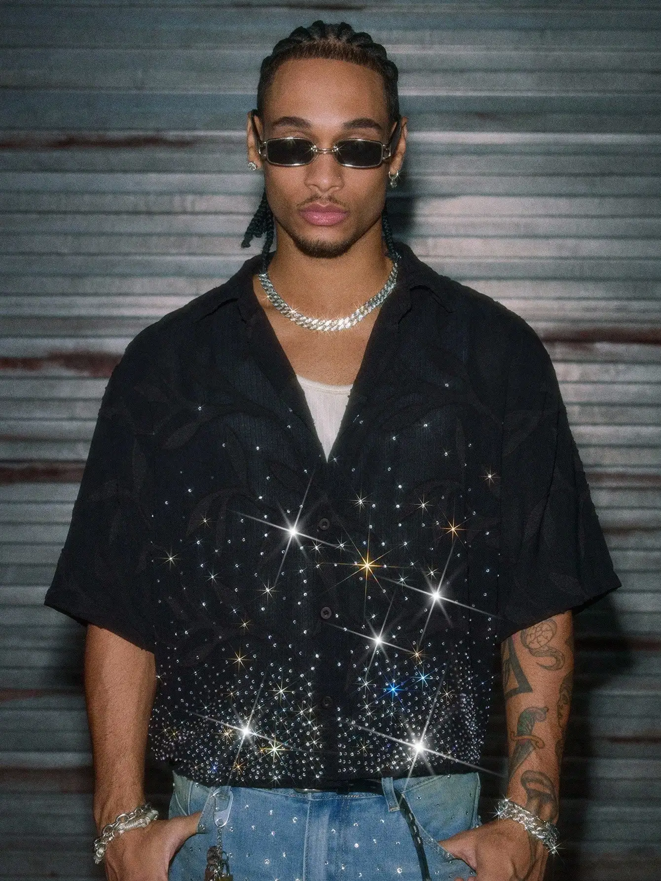 

Men's Sparkle Rhinestone Embellished Loose Fit Short Sleeve Shirt