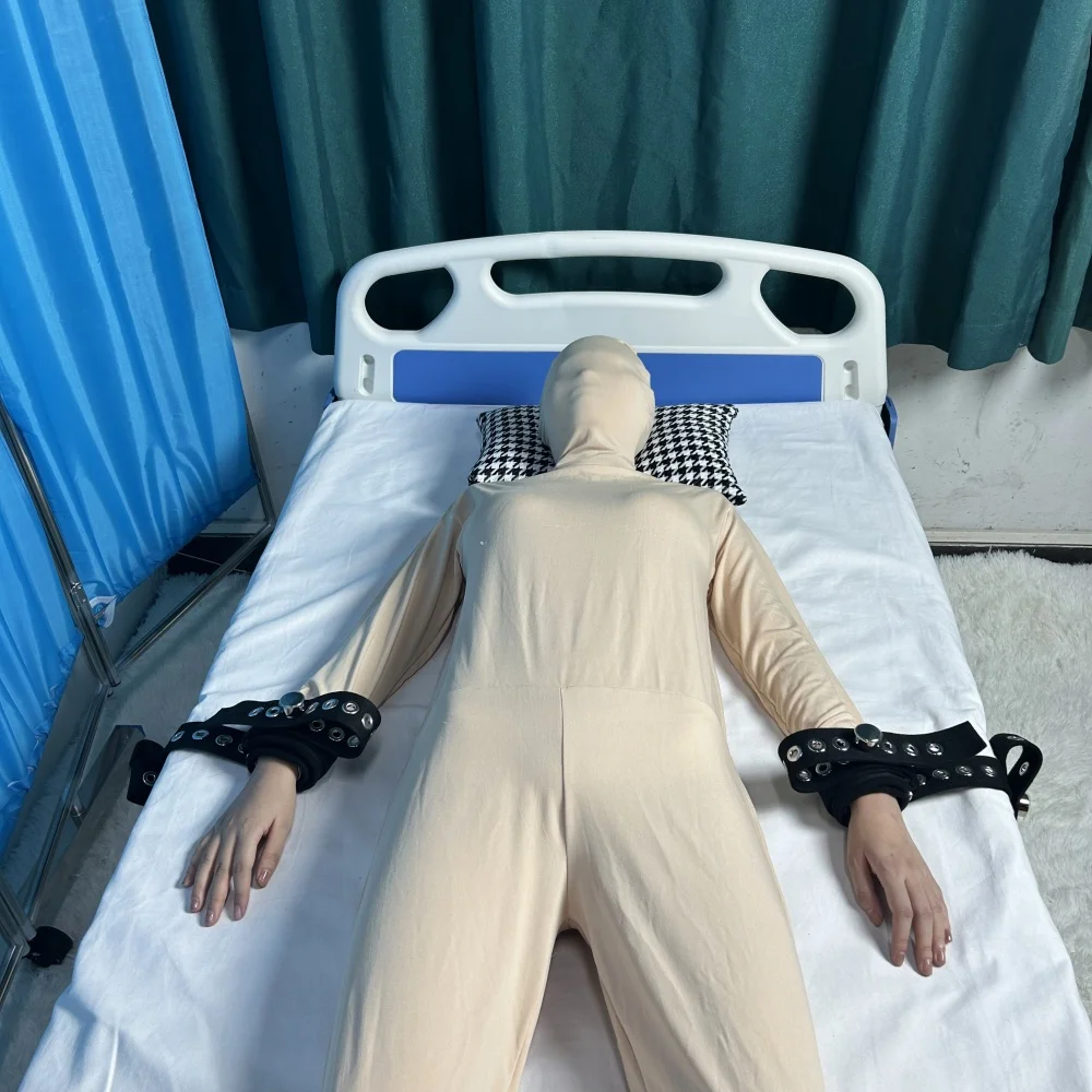 

Wrist And Limb Restraint Straps with Metal Buckle for Hospital Patients Aged Elderly Bed Use Handcuffs for Safety And Security