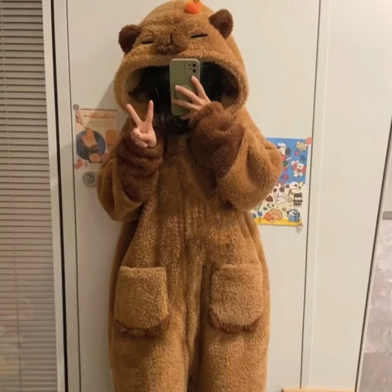 Рисунок 2 - Женские комбинезоны