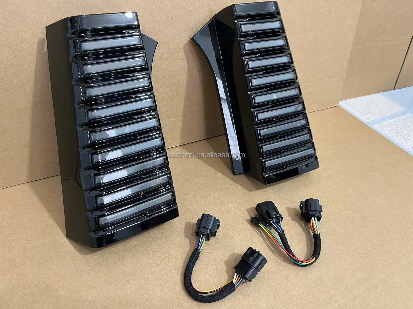 For  Jetur  T2 Light Emitting Diode Column Cargo Box Rearview Mirror Light Red Lens and Blue Light Colorful New 12V Led