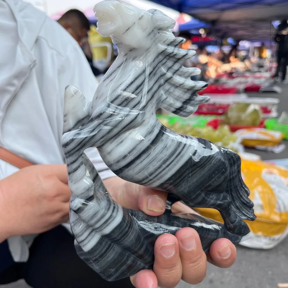 1PCS Natural Tai Chi Stone Horse Carving Polished Reiki Healing Crystal Feng Shui Energy Home Office Decor Gift
