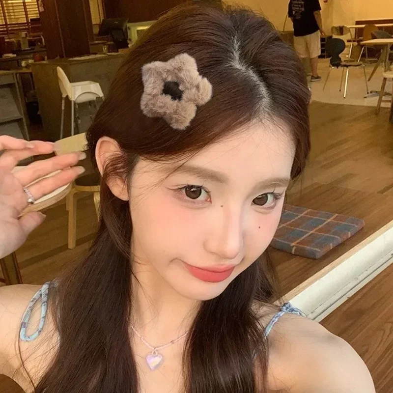 Fashion Plush Star Hair Clip Hairpin Autumn Winter Furry Hair Clips for Women Girls Korean Hair Accessories Headwears Barrettes