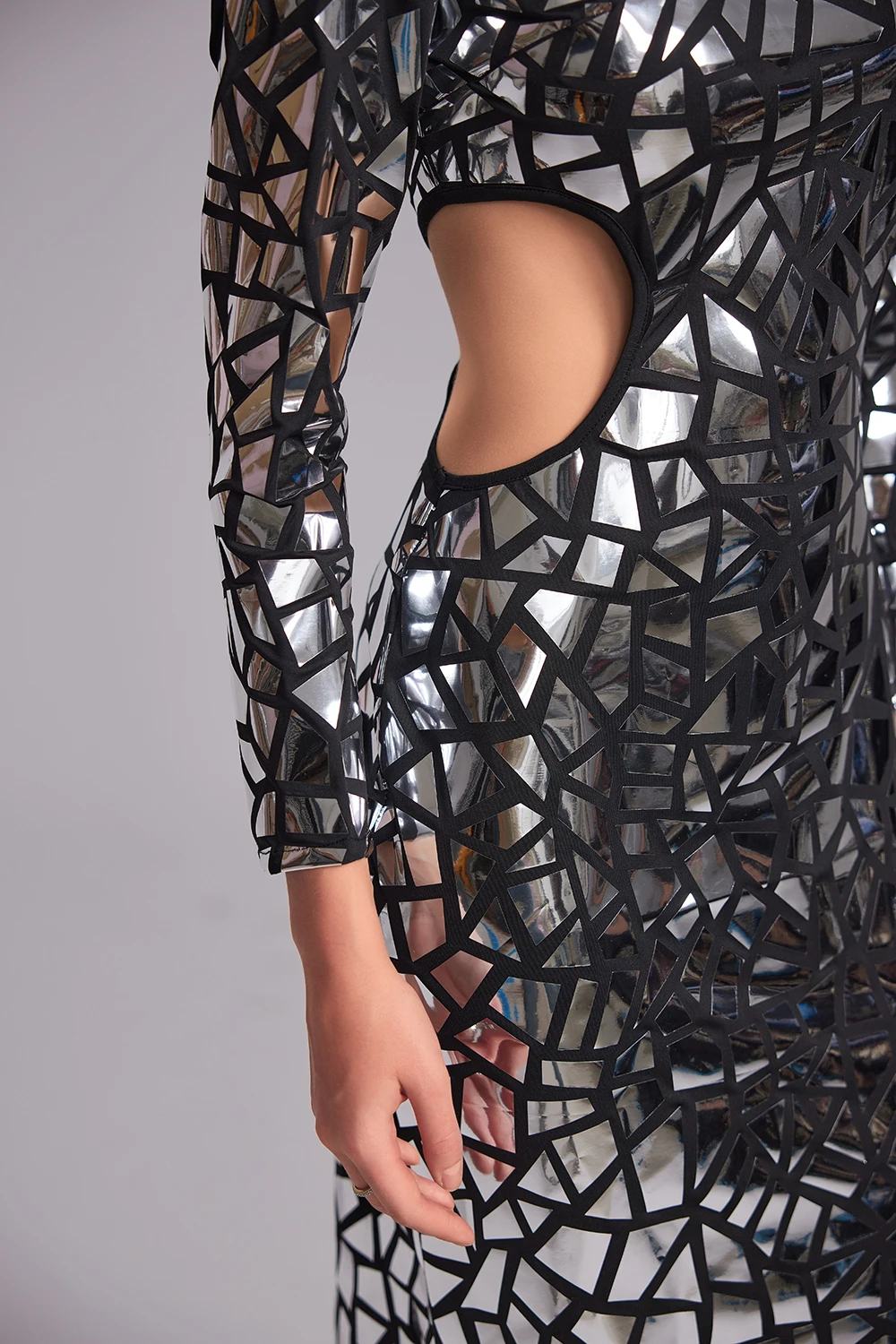 فستان نسائي طويل برقبة وهمية معكوسة ترتر أسود فستان ماكسي بأكمام طويلة فضي سباركلي أداء المغني