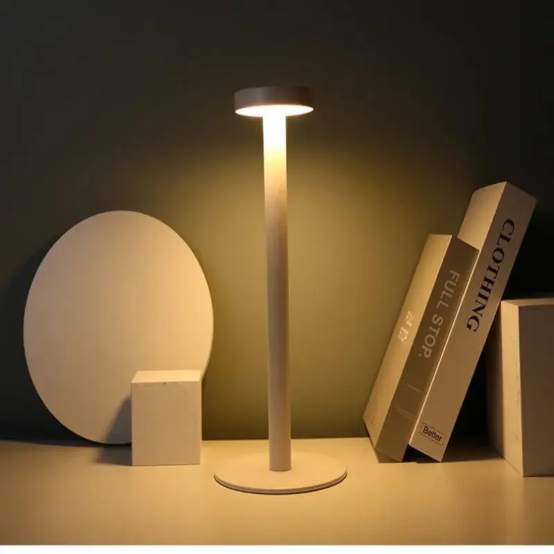 Nordic Outdoor Wireless Charging Decorative Table Lamp Outdoor Restaurant Bar Table Lamp Bedside Atmosphere Night Lamp