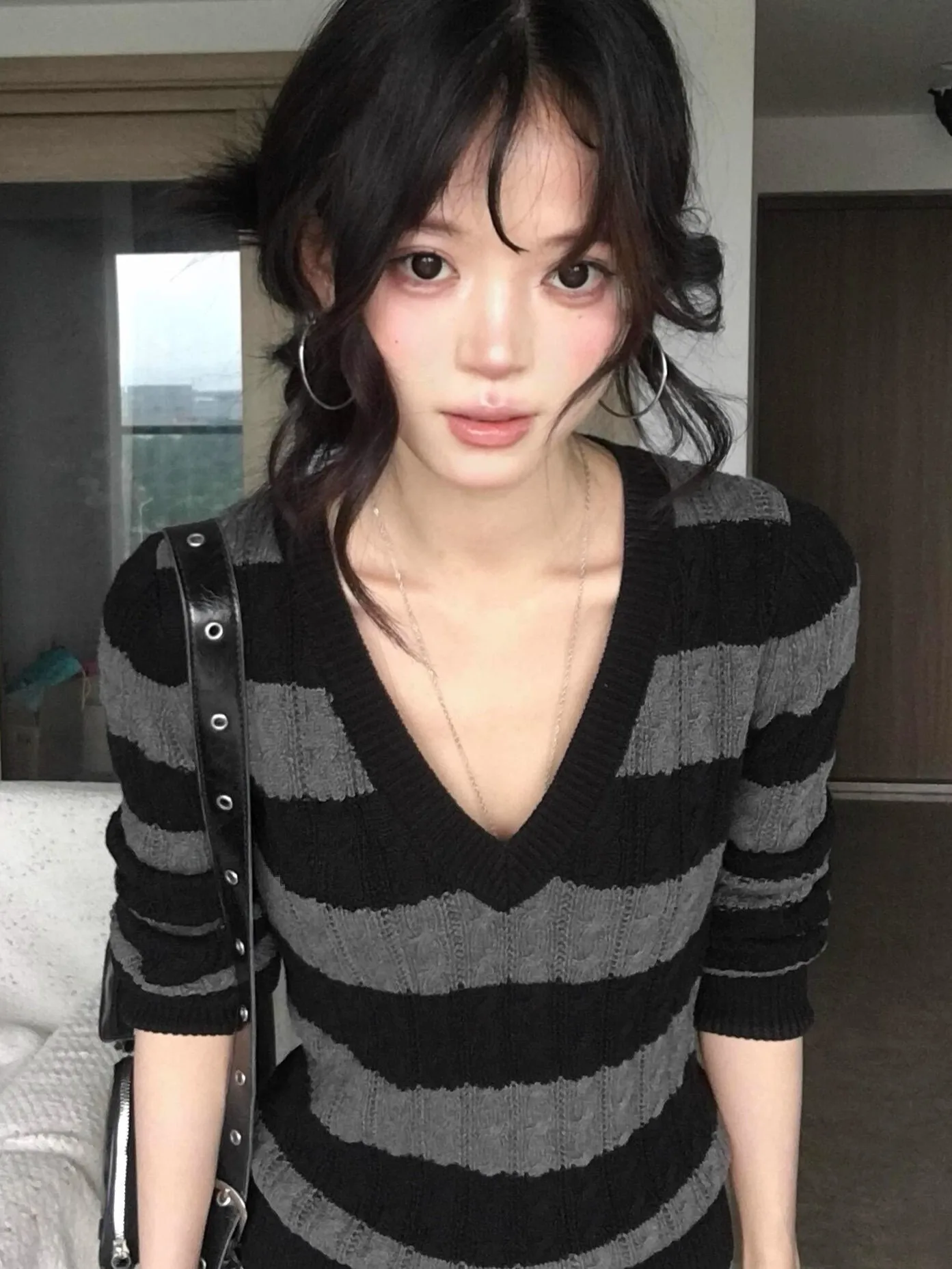 

Женский свободный вязаный длинный свитер в полоску све, винтажный ленивый свитер, осень-зима, Новое поступление, элитный повседневный топ