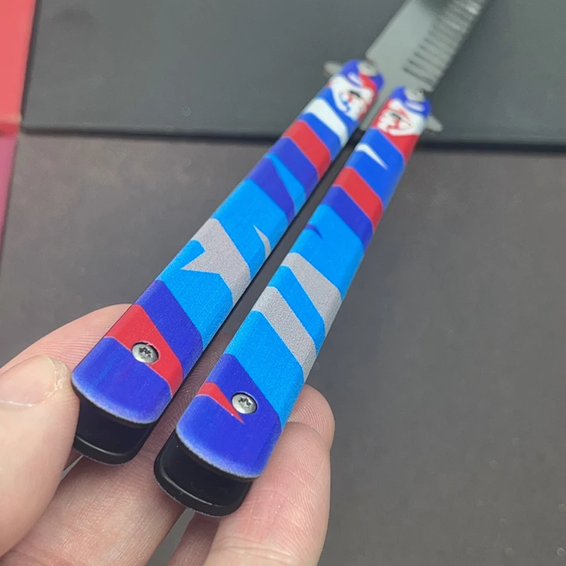 VALORANT Game peripheral Toy, Yoru's Stylish Butterfly Comb, 23CM (9.05 inches), metal blade, Not Sharp, butterfly knife traine