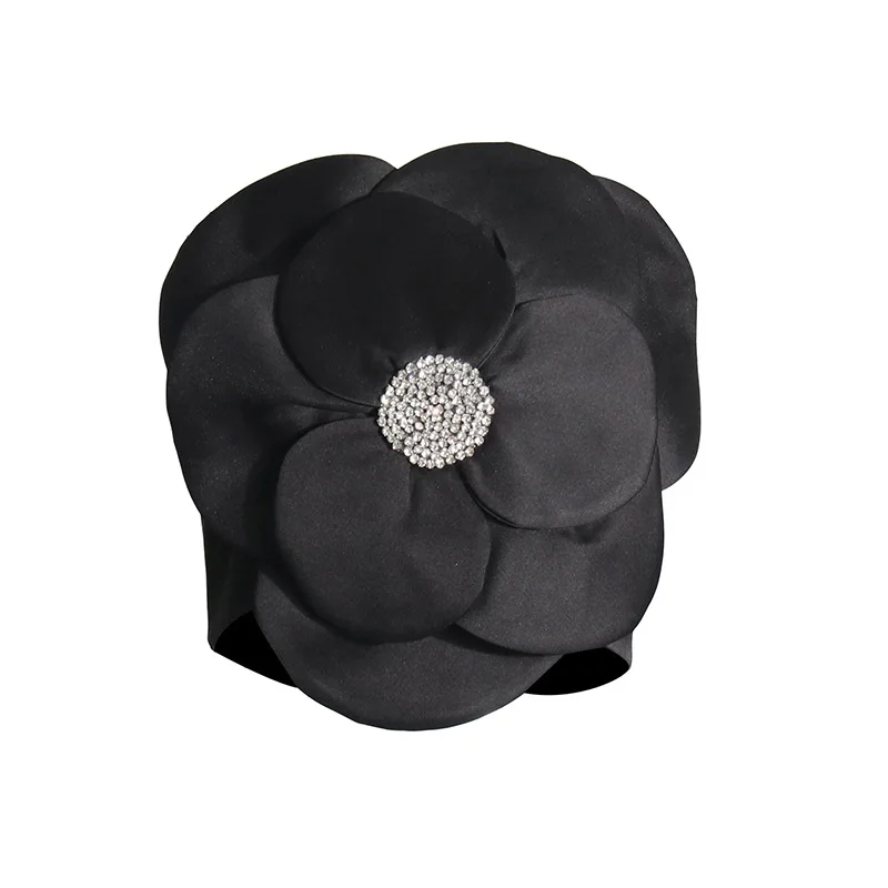 

SuperAen Korean Women's Style Short Bra Top Summer 2024 New Hot Diamond Design Stereo Flower Top