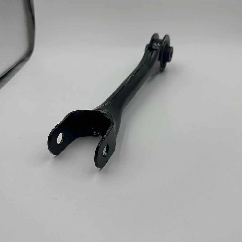 High Quality OE 1044427-00-C 104442700C  For Model 3 2017-, Model Y High Quality Brand New Rear Suspension Control Arm,L=R