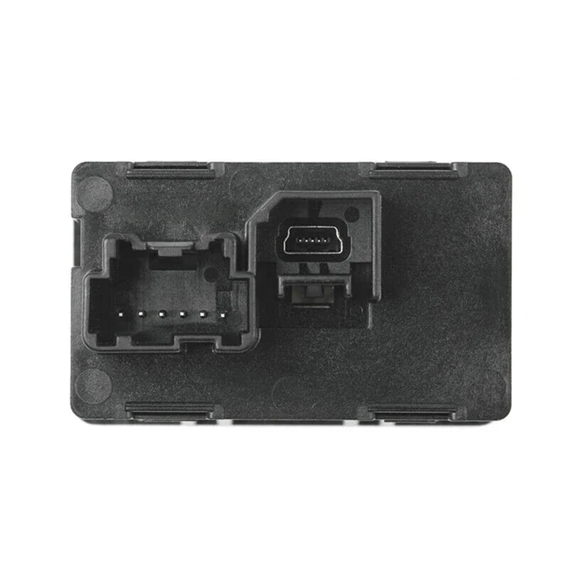 13525431 Receptacle Assembly USB USB-C SD Card For 2019 Chevrolet Sierra Silverado 1500