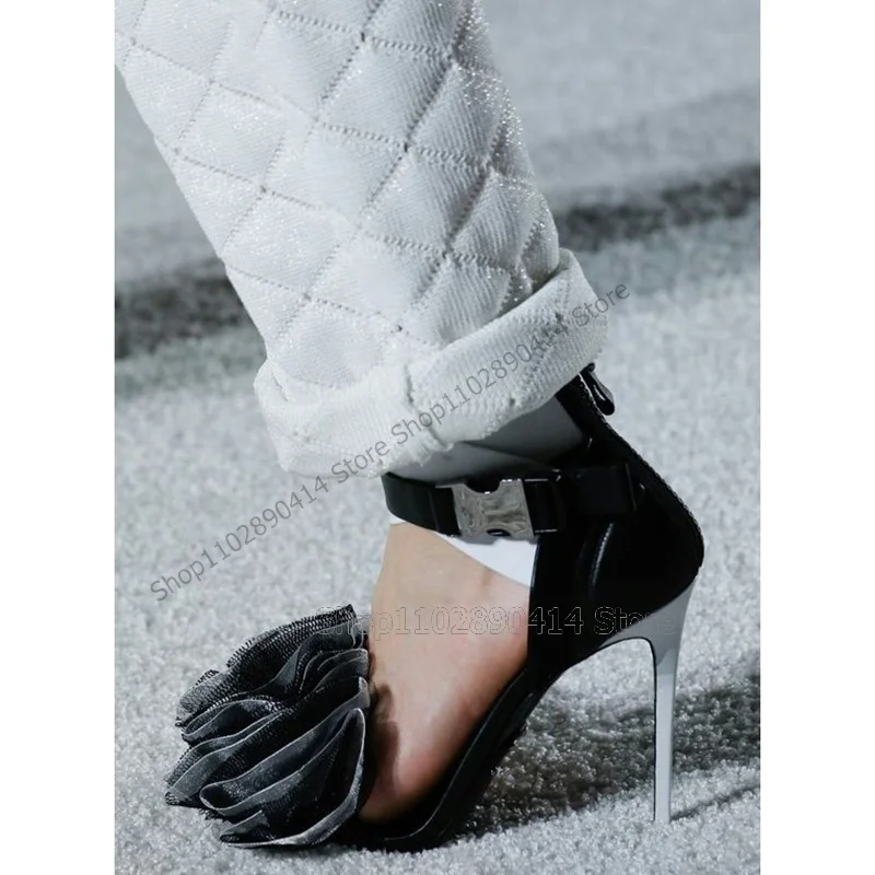 Nero grigio pieghettato Ruffles Design Open Toe sandali cinturino con fibbia alla caviglia scarpe da donna tacchi alti sottili romanzo 2023 Zapatos Para Mujere