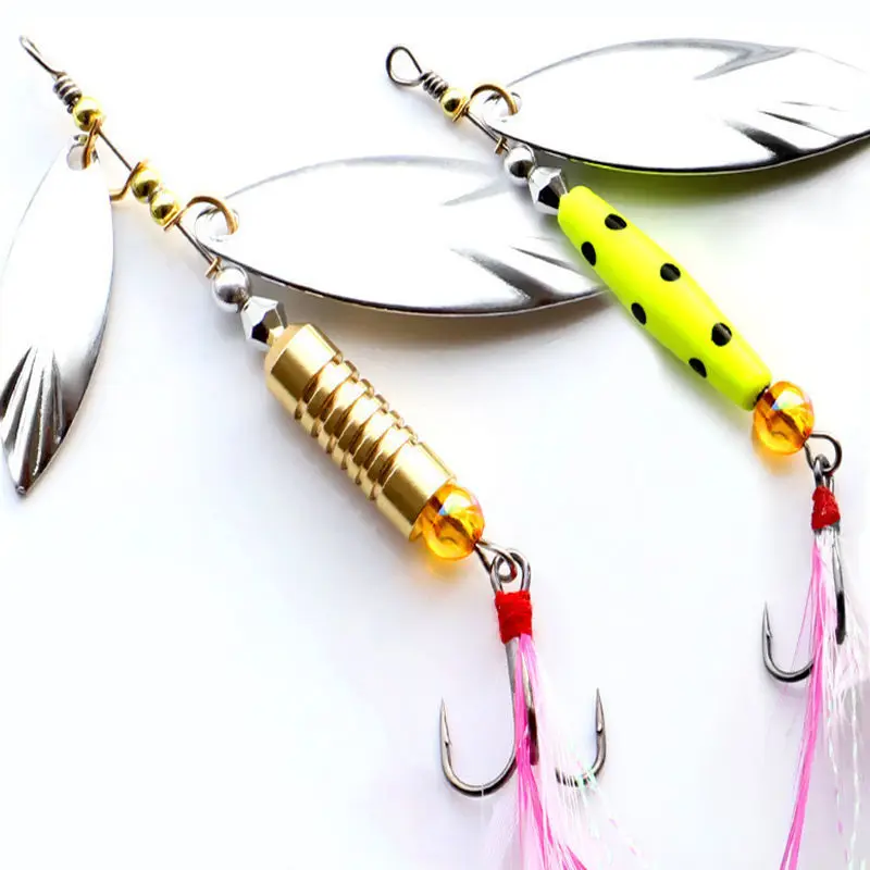 

2pcs 7g10g Metal Sliver Rotating Sequins Spoon Lure Spinner Fishing Hard Bait with Feather Treble Hook Fishing Accessories