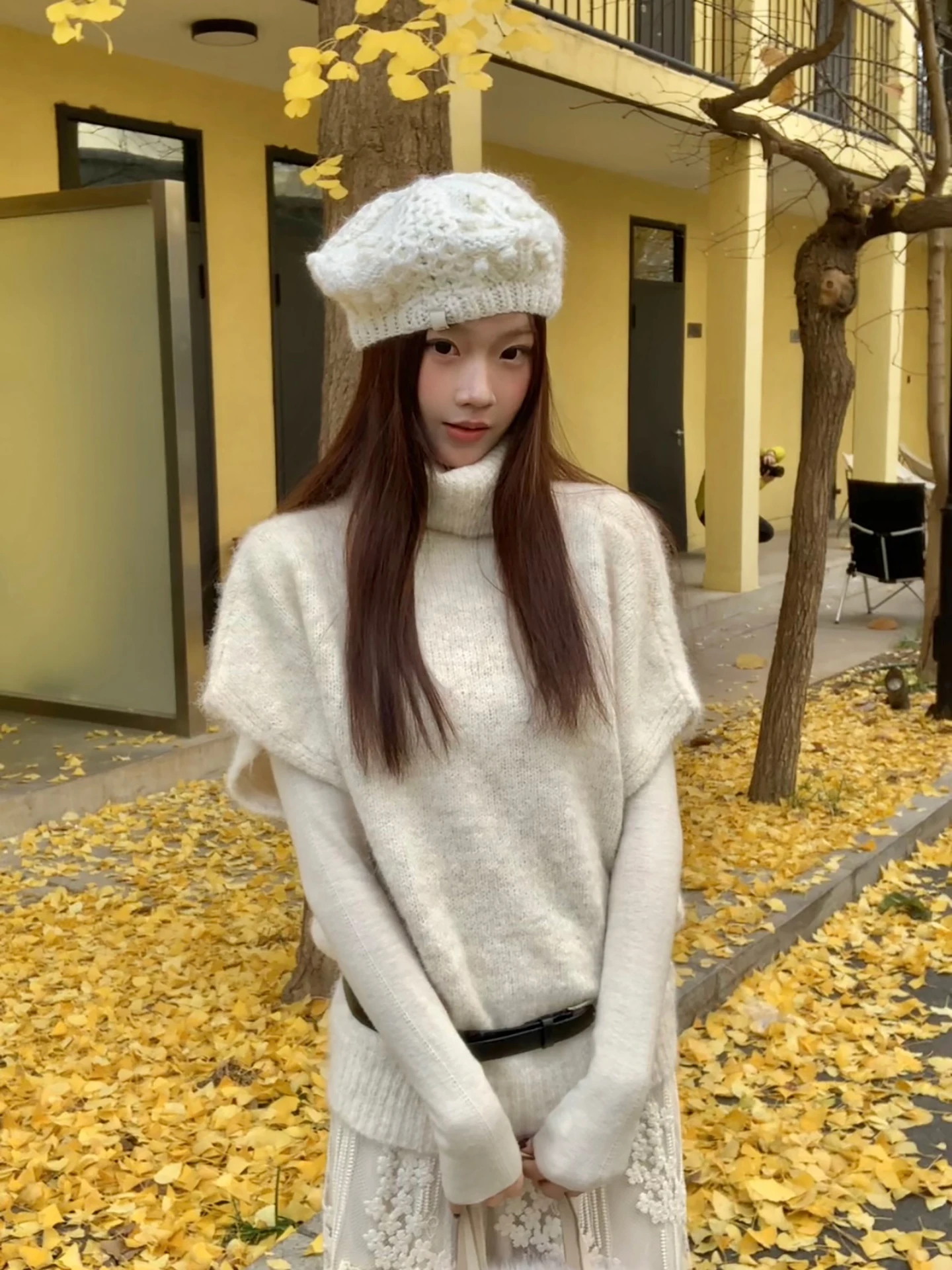 سترة محبوكة أنيقة بياقة عالية للنساء، تصميم فريد وجميل لفصل الشتاء، موضة عصرية، قصة مستقيمة، مزيج من البوليستر والصوف