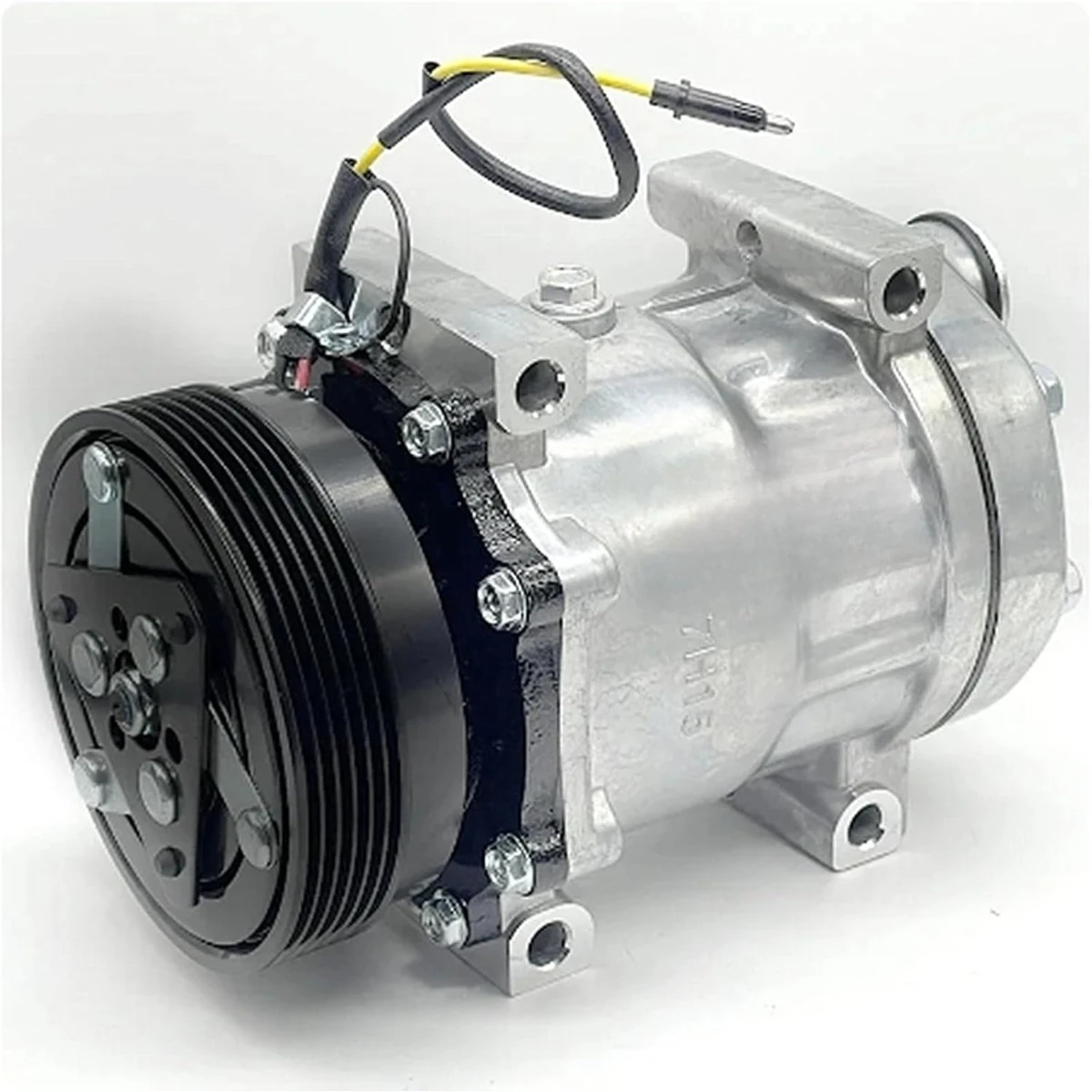 12V SD7H15 A/C Compressor 82016158 For CASE Tractor MXM120 MXM130 MXM140 MXM155 MXM175 MXM190