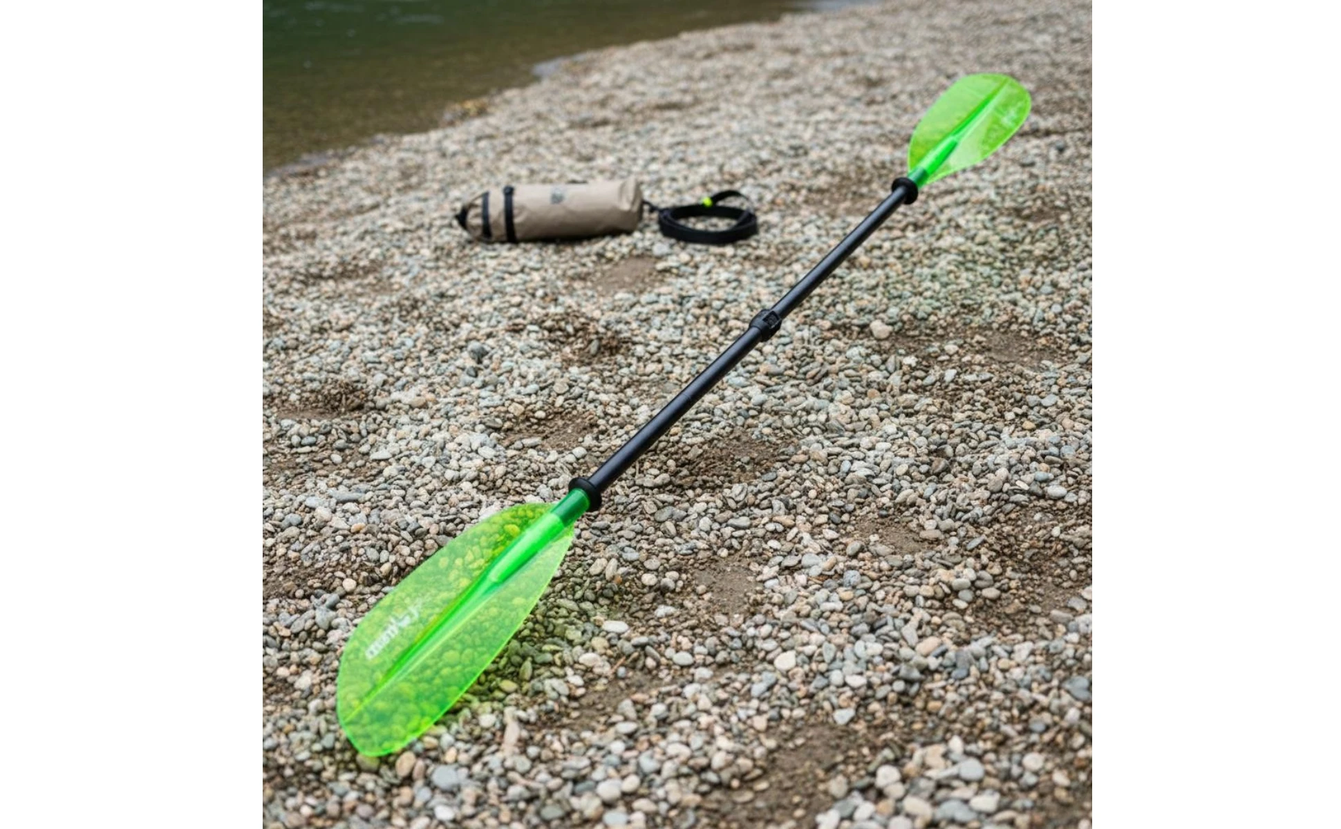 Two-Piece Kayak Paddle High-Strength Adjustable Kayak Paddle Water Sports Gear Corrosion-Resistant Detachable for Kayaking