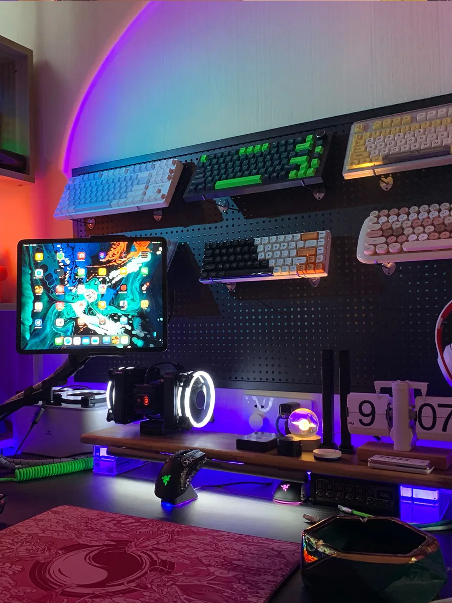 

Настенный органайзер для игровой консоли и фигурок E-sports: доска для хранения, настенная перфорированная панель, промышленный стиль