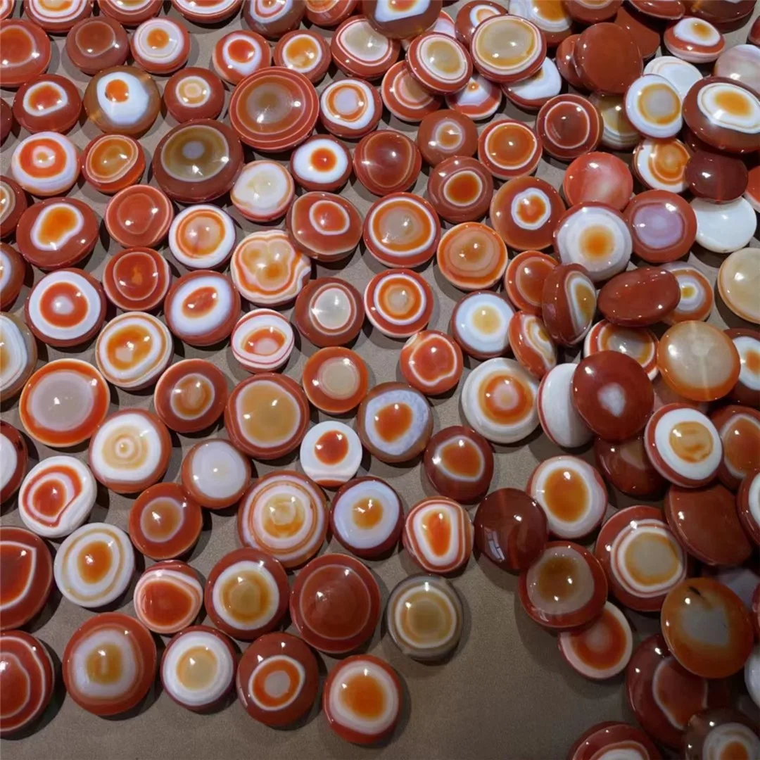 200pcs/lot Comb Natural Red Agate Round Pie Shape Ancient Pattern Sheep Plate Horse Eye Beautiful Sheep Eye Beads Bulk Wholesal