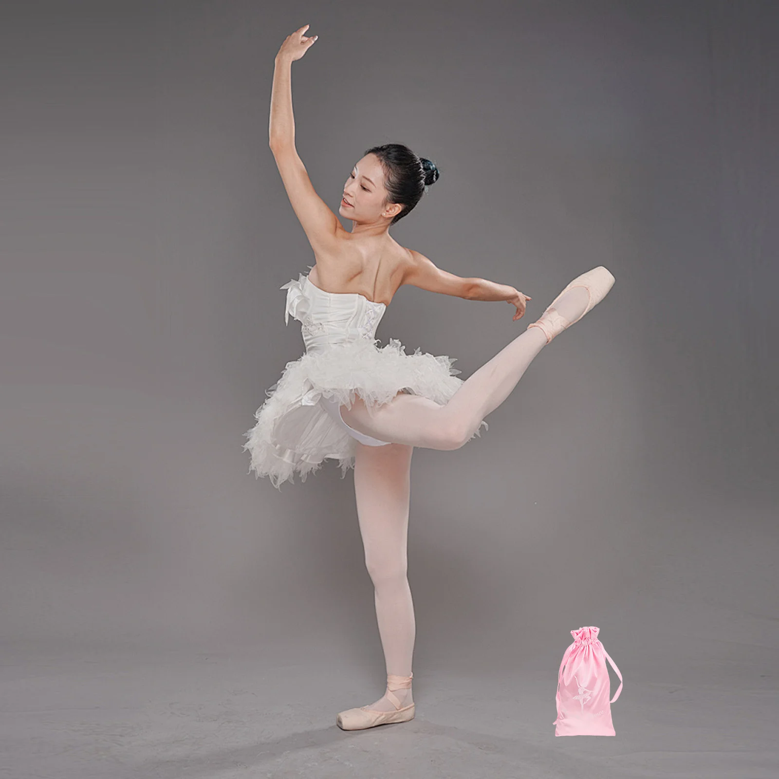 

Ballet Storage Bag Size M Satin Drawstring Dance Shoe Pouch For Girls Women Portable Travel Organizer Pointe Shoe Carrier