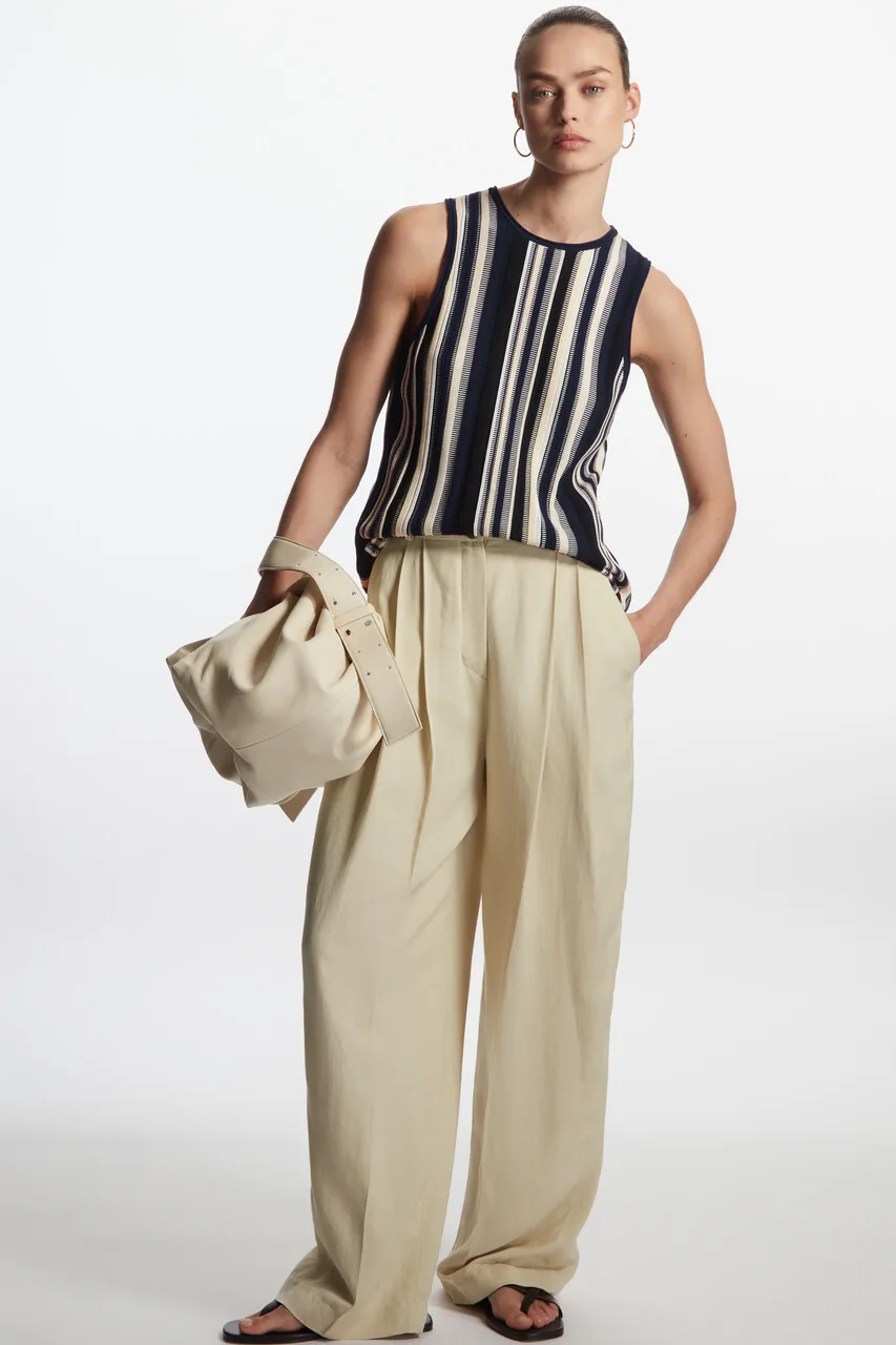 

Ethereal MD 2025 cos summer new style of Ladies' casual and fashionable standard vertical striped knitted vest