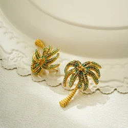 Delicate Coconut Tree Adorned with Zircon Stones Stud Earrings for Women Girls Personality Geometric Plants CZ Statement Jewelry
