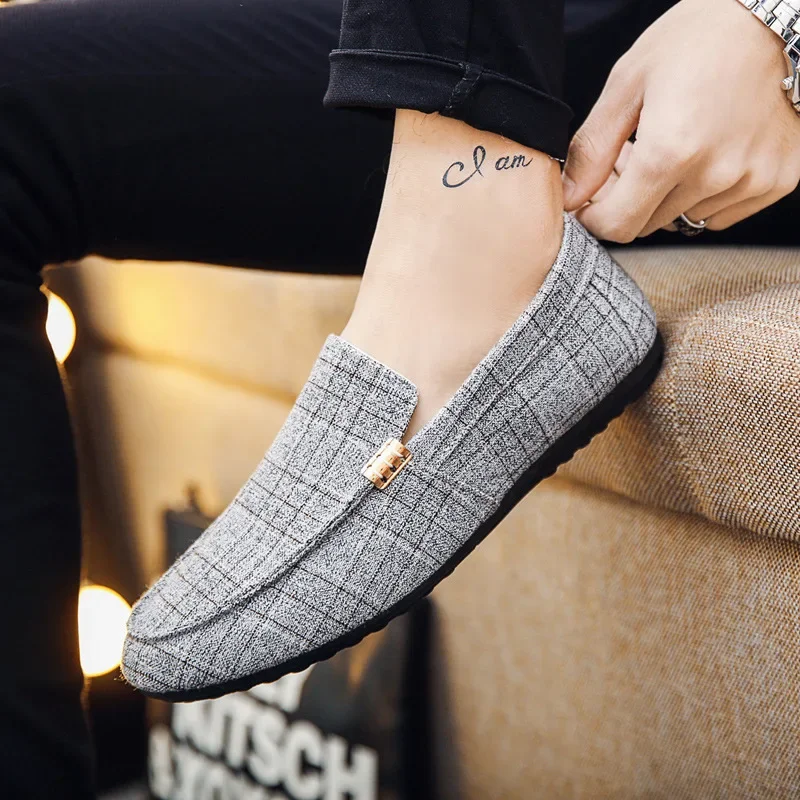 Men Shoes Fashion Loafers Breathable Canvas Sneakers Men Slip-On Casual Shoes Soft Comfortable Non-slip Driving Flats Black Gray