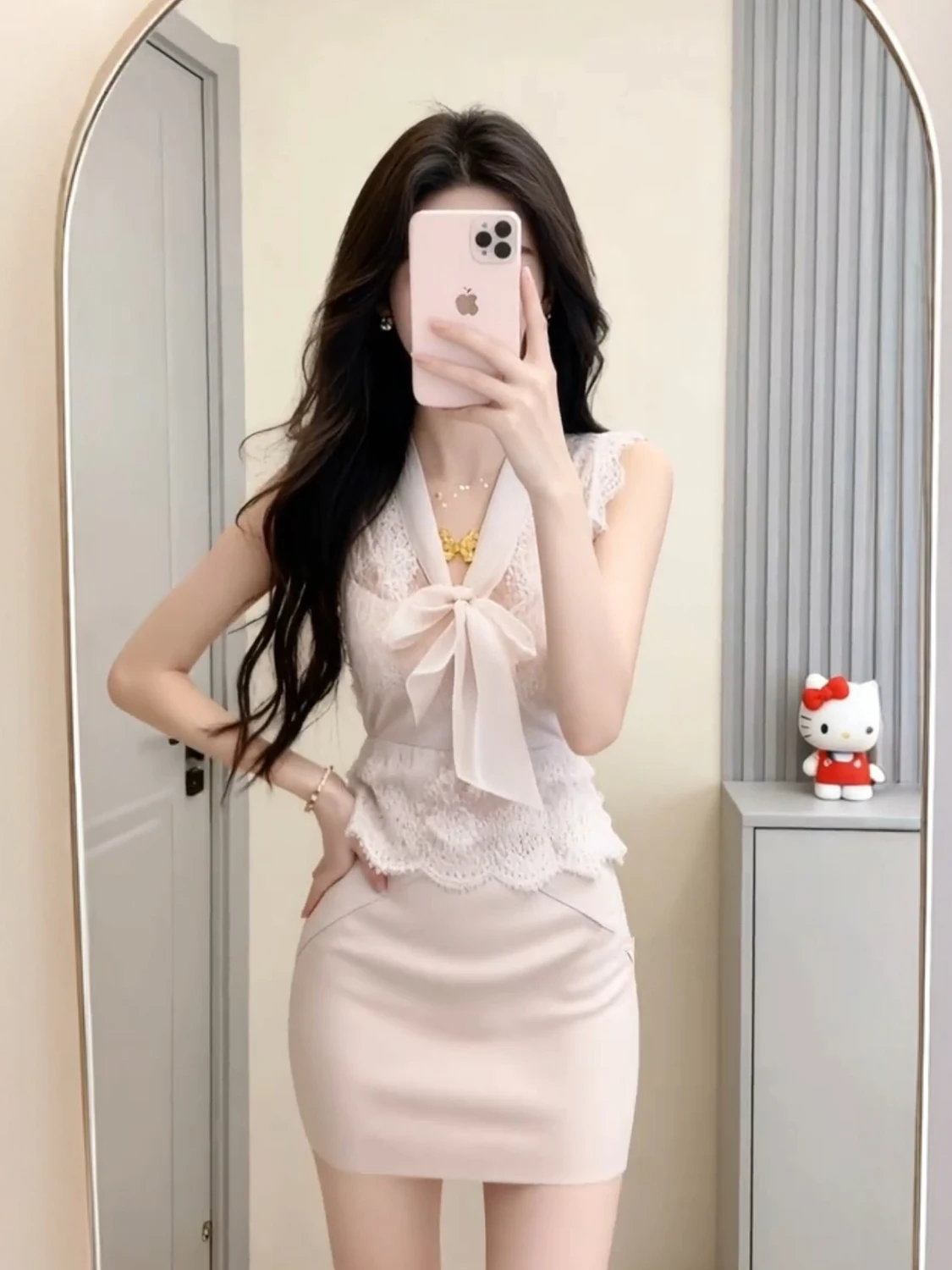 Pure Desire Lace Splicing V-neck Sleeveless Vest Skirt Two-piece Set Women's Autumn Elegant Beautiful French Style Fashion Set