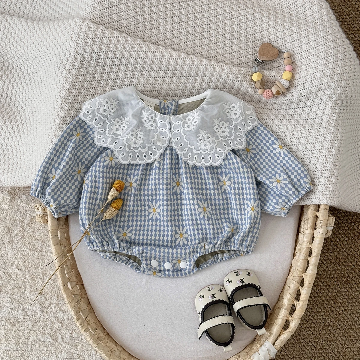 New Autumn Baby Floral Doll Collar Design Briefs Crawling Suit Shorts Crawling Baby Newborn Items Baby Stuff