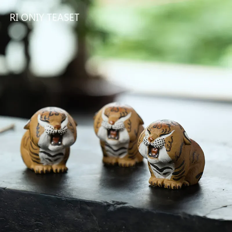 Chinese Yixing Purple Clay Tea Pet Tiger Model Figurine Ornaments Handmade Sculpture Crafts Tea Set Decoration Accessories