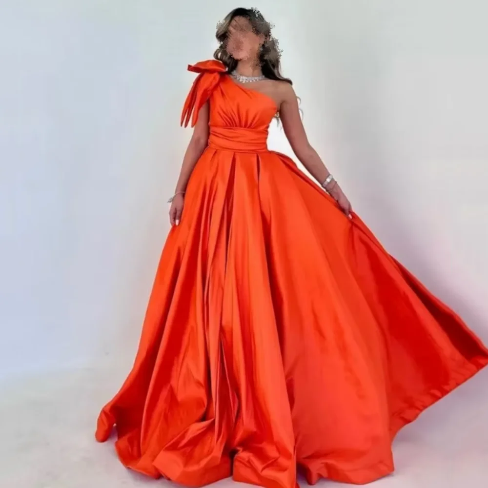 カスタマイズされたプロムドレスオレンジ A ラインモダンパーティードレスワンショルダーボウシンプルなイブニングドレス Vestido De Novia