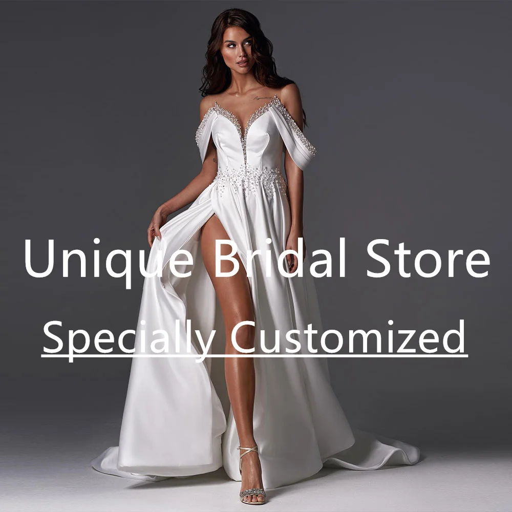 

Vintage Bridal Gown Off The Shoulder Crew-Neck Beads Hight Split Court Train Covered Button Vestido De Noiva Elegant e Romântico