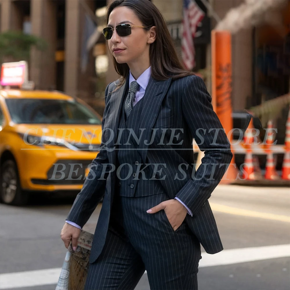 

Индивидуальные женские костюмы в полоску: элегантный деловой офисный комплект из 3 предметов (пиджак, брюки, жилет), роскошный однобортный блейзер
