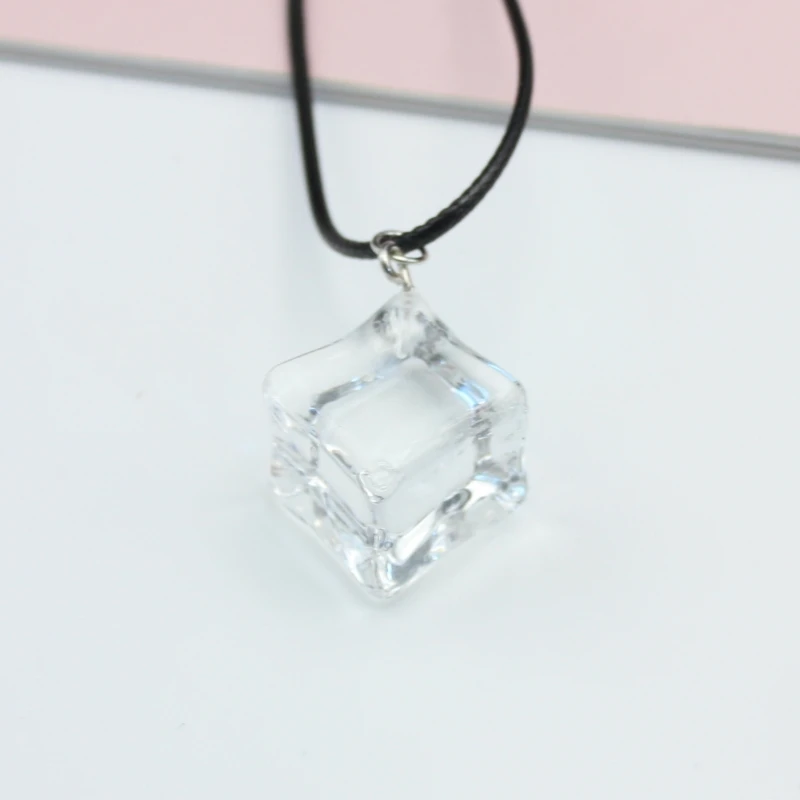 Transparent Large Ice Cube Pendant Necklace for Women 45+5cm PU Leather Wax Line Clavicle Collar Fashion Jewelry Gift Wholesale