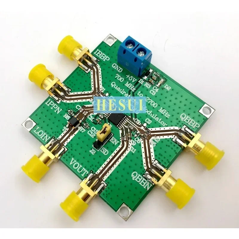 AD8349 quadrature modulation module 700 MHz to 2.7 GHz