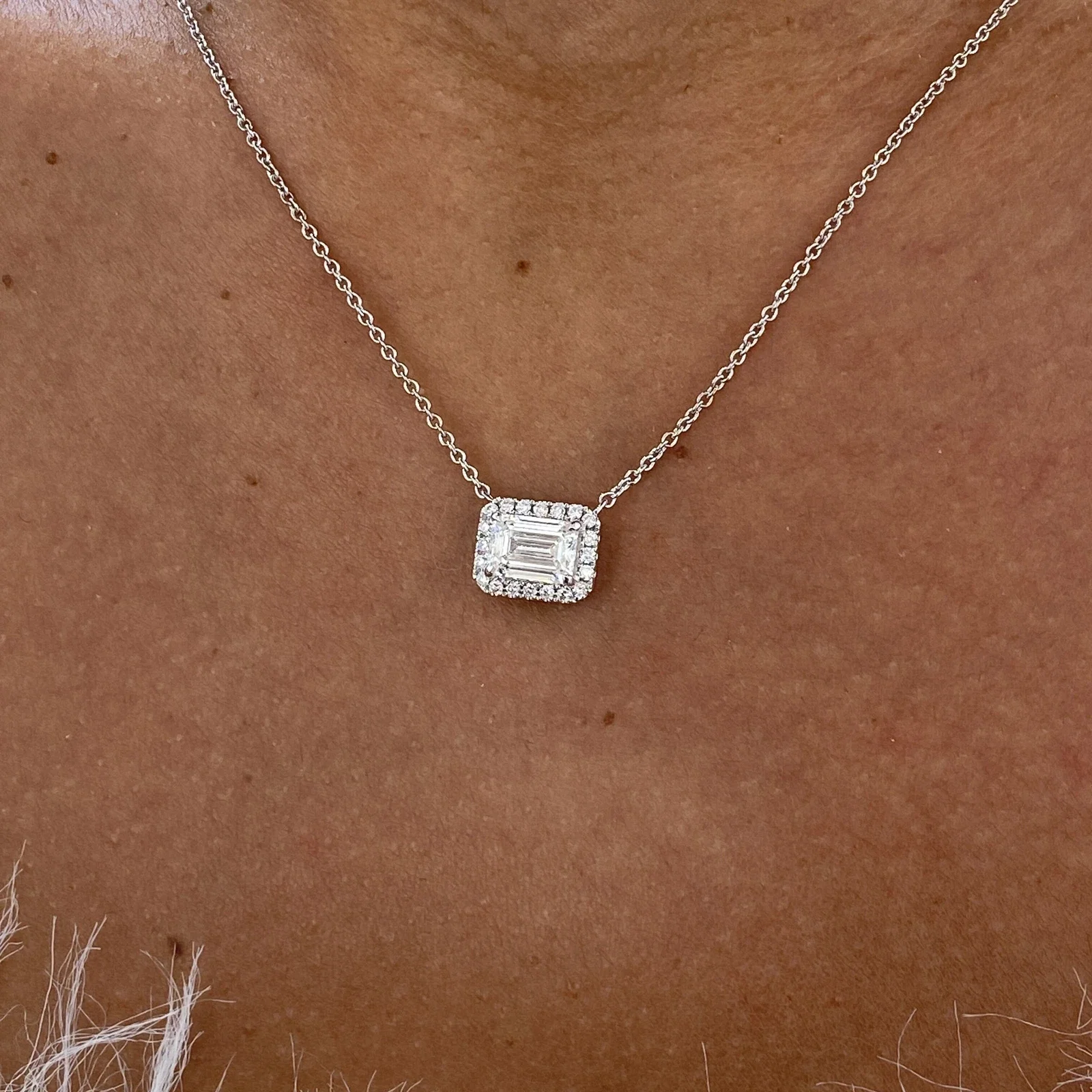 الزمرد والمختبر المستديرة نمت الماس سلسلة قلادة 1CT الحجر الرئيسي DEF VS-VVS البلاتين 950 قلادة الماس لسيدة IGI Certiifcat #3