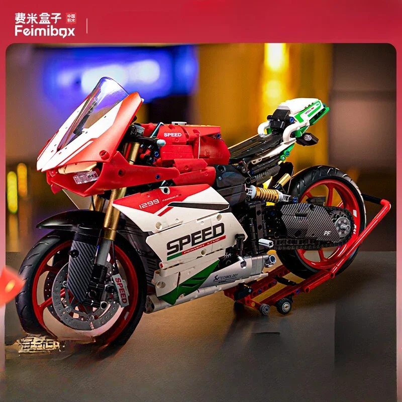 Spot Fermi Box Ducati Motorcycle Building Blocks Trendy Play Assemble Movable Desktop Ornament Model Gift Toy Anime Collection