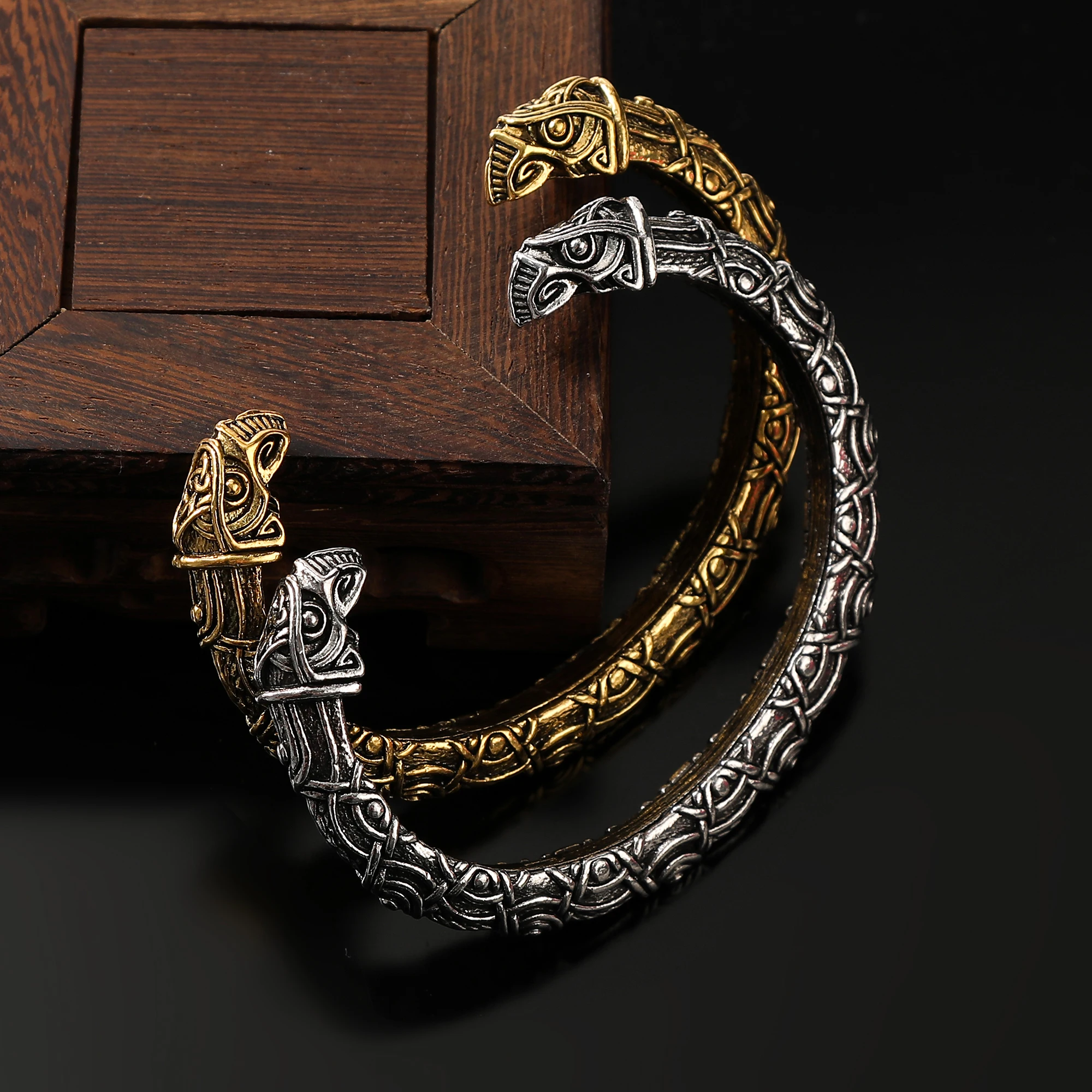Exquisite Viking Odin Crow Head Open Bracelet Viking Retro Bracelet Punk Hip-Hop Party Scandinavian Mythology Accessories Valentine's Day Father's Day Birthday Gift